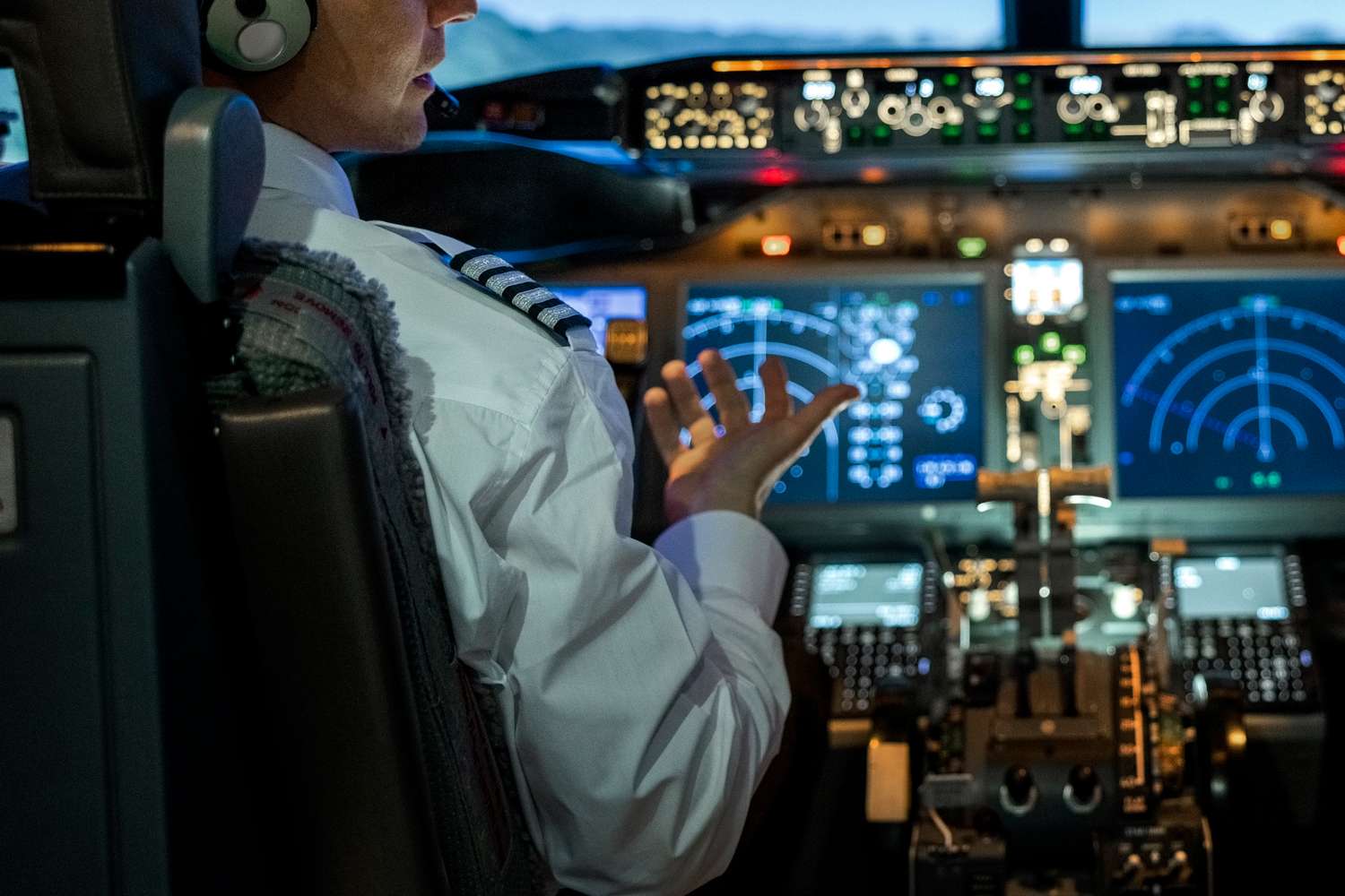 United Airlines Ucusu Motor Arizasi Nedeniyle Mayday Ilan Etti