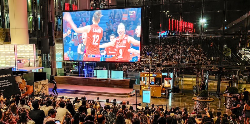 Türk Milli Voleybol Takımı, Zorlu PSM’de Ücretsiz Maçlarla Voleybol Tutkunlarıyla