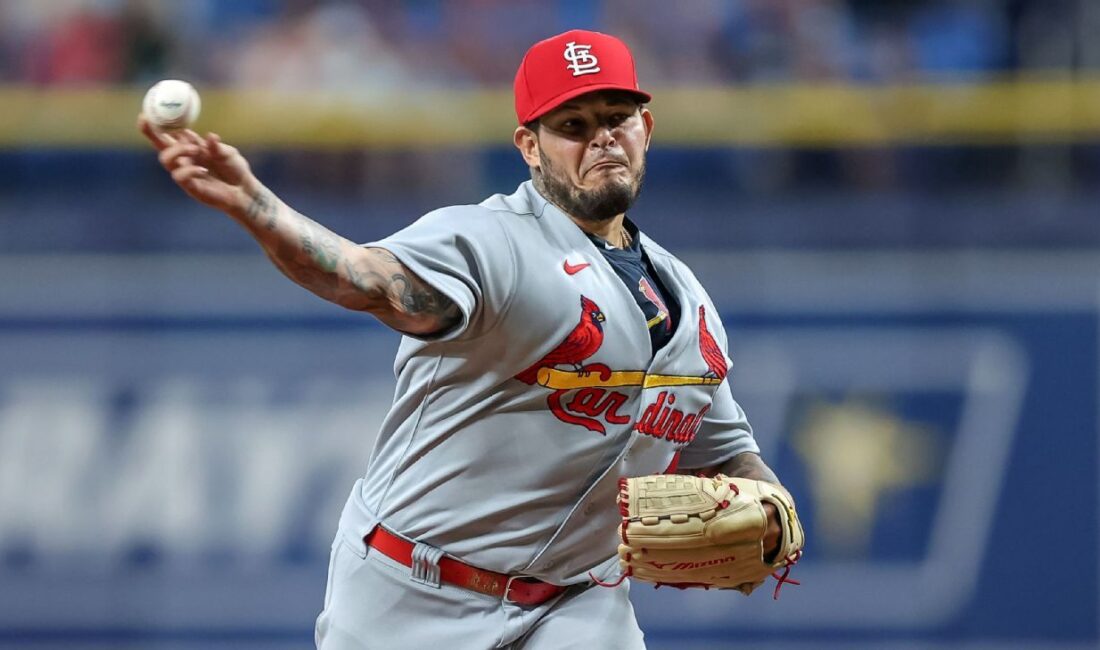 Yadier Molina, Cardinals Dugout’ına Dönüş Yaptı Molina’nın Dönüşü ve Koçluk