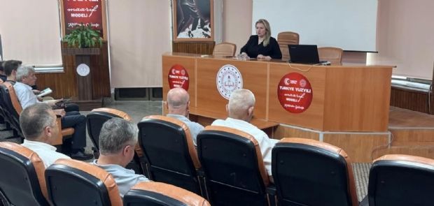 İl Milli Eğitim Müdürlüğü 2025-2026 Eğitim Öğretim Stratejilerini Belirliyor Toplantı