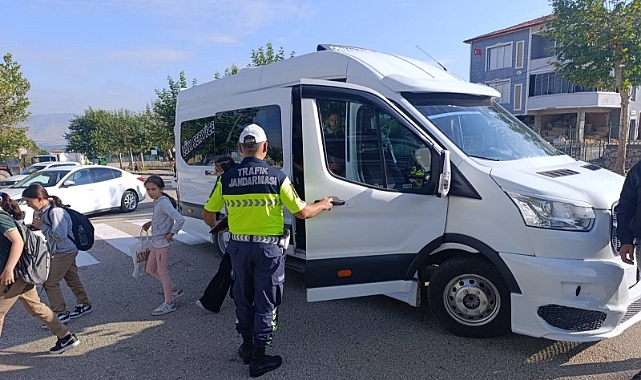 Tokat’ta Okul Servis Araçlarına Denetim Öğrenci Güvenliği İçin Önemli Adım