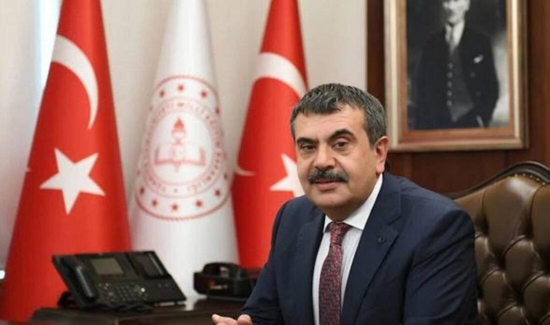 2025-2026 Eğitim Takvimi Açıklandı: Ara Tatil ve Yarıyıl Tarihleri İlk