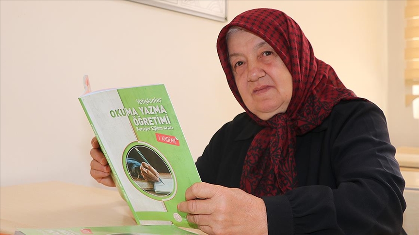 68 Yaşındaki Refika Yılmaz’ın Eğitime Doymak Bilmeyen Azmi: Lise ve