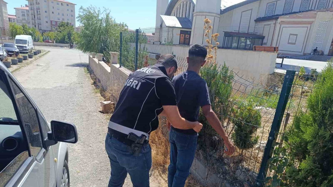 Agrida 194 Okul ve 111 Servis Araci MEB Denetiminden Gecti