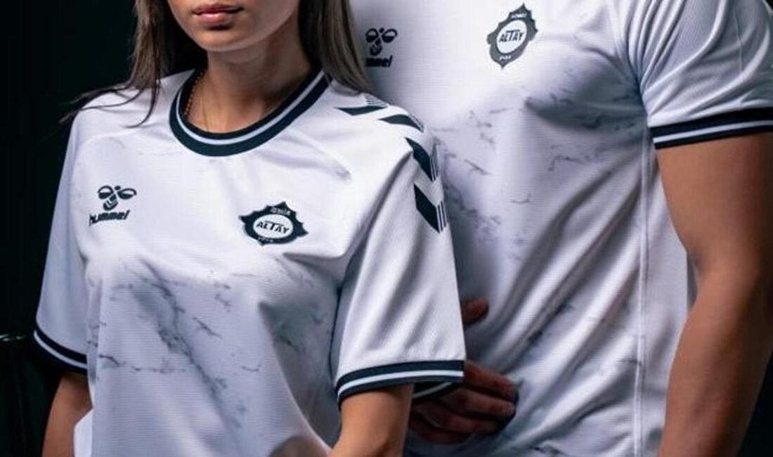 Flaş Gelişme: Altay, 2025-2026 Sezonu Formalarını Tanıttı Kritik Gelişme: Yeni
