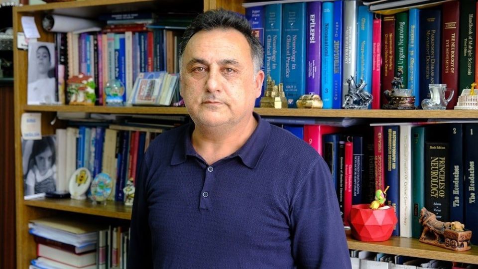 Alzheimer Hastalığı: Yaşla Gelen Unutkanlık ve Önlemler Alzheimer Nedir? Alzheimer