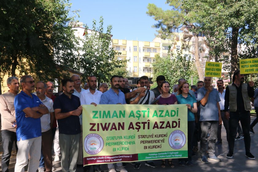 Kürt Dilinin Eğitimi İçin Harekete Geçildi: "Anadilde Eğitim Bir İnsan