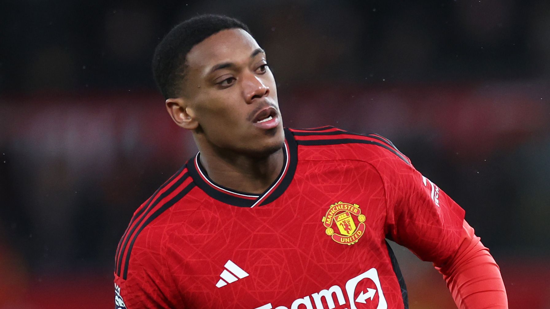 Pumas, Anthony Martial’ı Kiralamak İstiyor, Ancak İnişli Çıkışlı Müzakereler Devam
