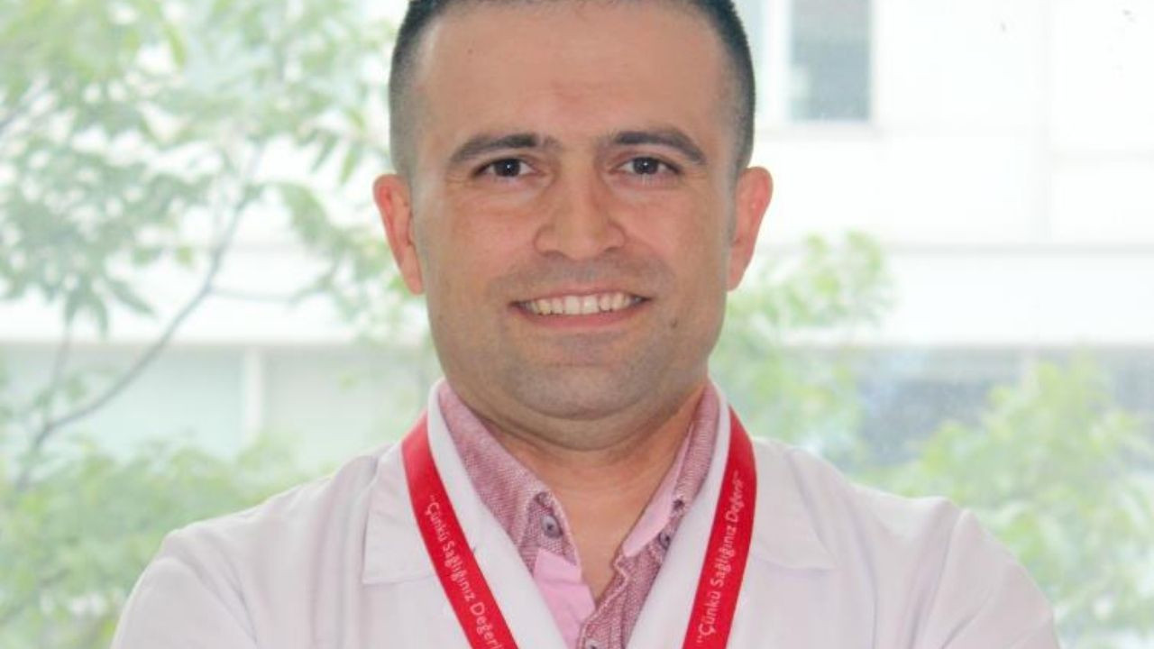 Bebekleri Öpmek: Sevgi mi, Tehlike mi? Uzmanlar Bebekleri Öpmekle İlgili