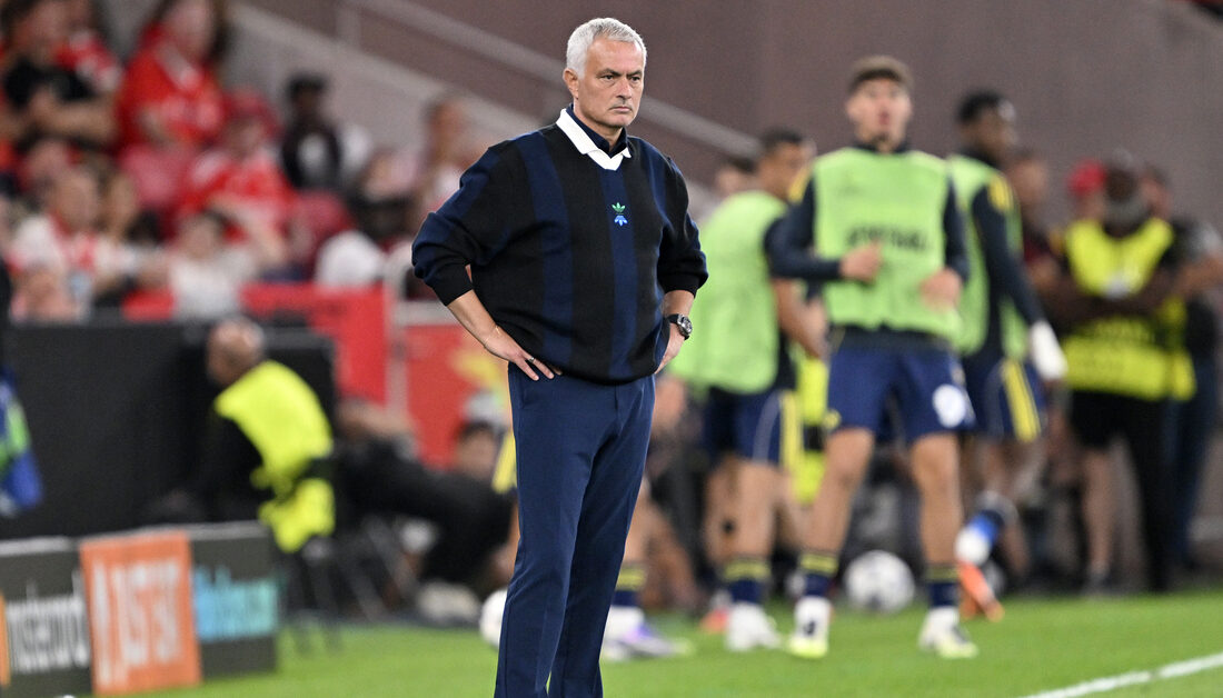 Jose Mourinho, Benfica’nın Başında İlk Galibiyetini Aldı Mourinho Devrimi: İlk