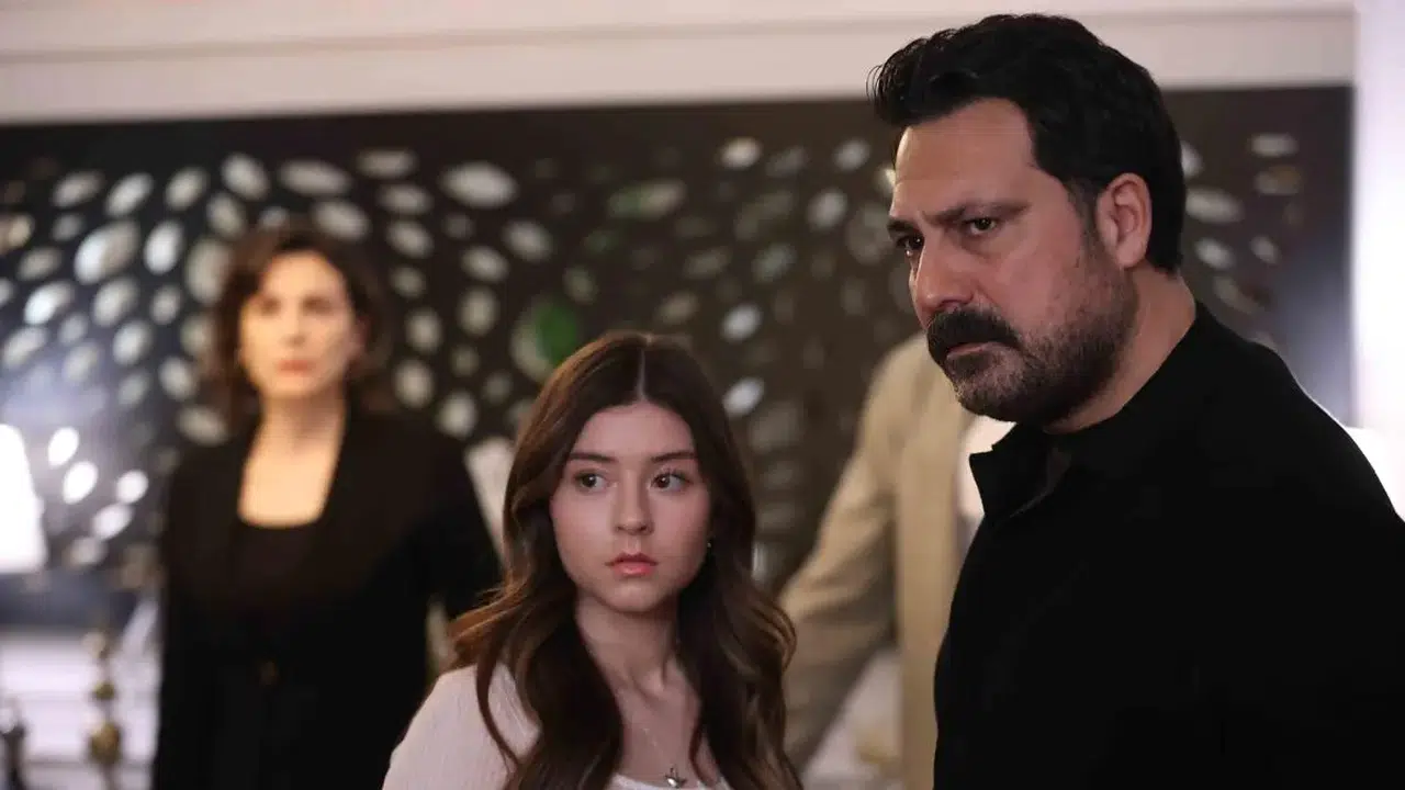 Can Borcu Sezon Finali Icin Flas Gelismeler Reytingler Dibi Gordu