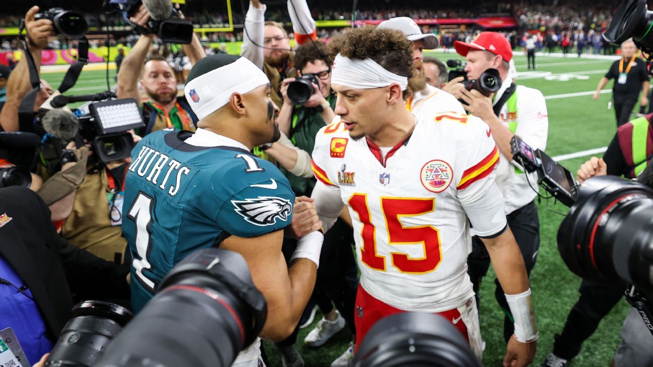 Eagles Ve Chiefs Tarihteki En Yeni Super Bowl Yeniden Karsilasiyor