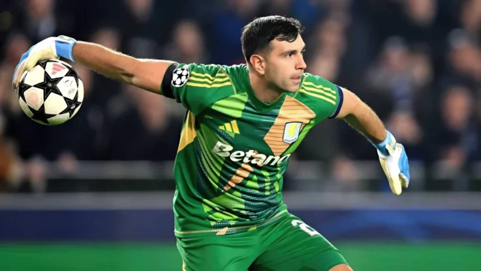 Emiliano Martinez Galatasarayin Transfer Teklifine Yanit Verdi