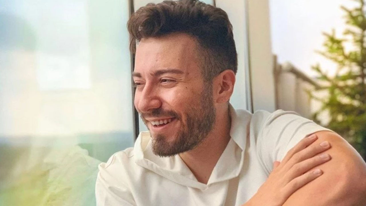 Enes Batur Sok Edici Kararla Tum Video Arsivini Sildi
