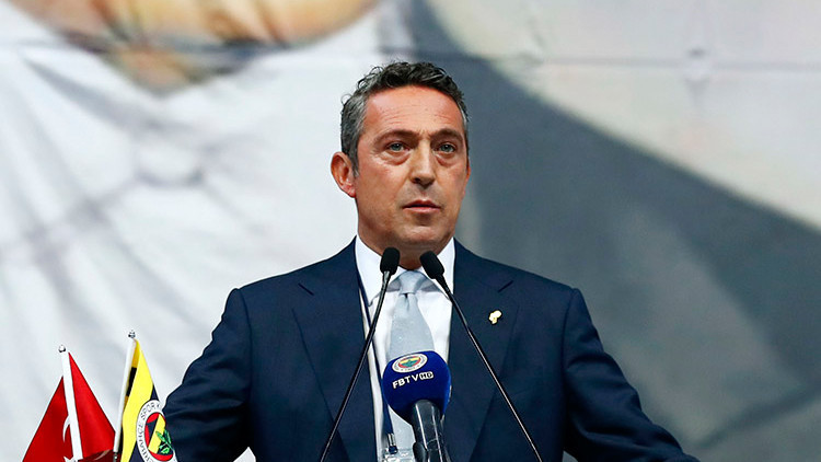 Fenerbahçe’de Teknik Direktör Arayışları Devam Ediyor Yönetim Kurulu Toplantısı Gerçekleşti