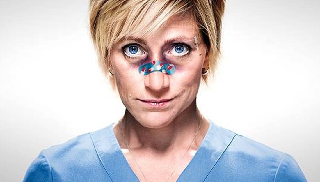 Nurse Jackie Geri Dönüyor: Edie Falco’nun Gözlüğünden Yeni Bir Dönem