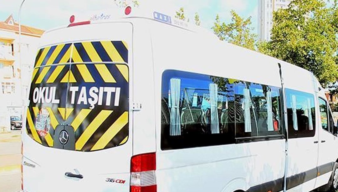 Okul Servis Ücretleri Belirsizliğini Koruyor: 2025-2026 Eğitim Yılı Başlıyor Milyonlarca