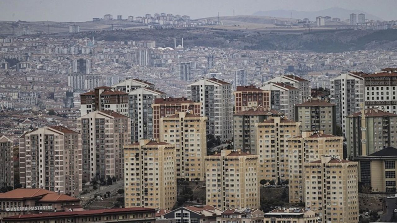 Izmirde Universite Yili Oncesi 11 Dairelere Yuzde 20 Zam