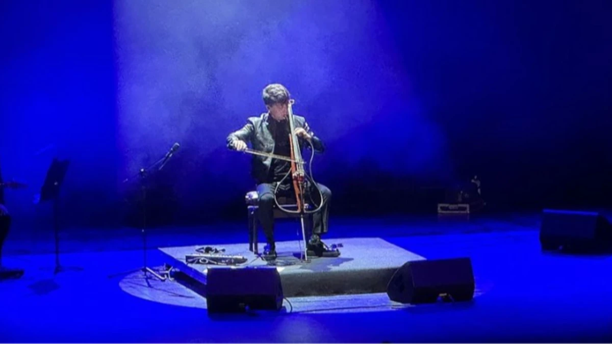Kazak Cellist Bagjan Oktyabr Istanbulda Sasirtan Bir Konser Verecek