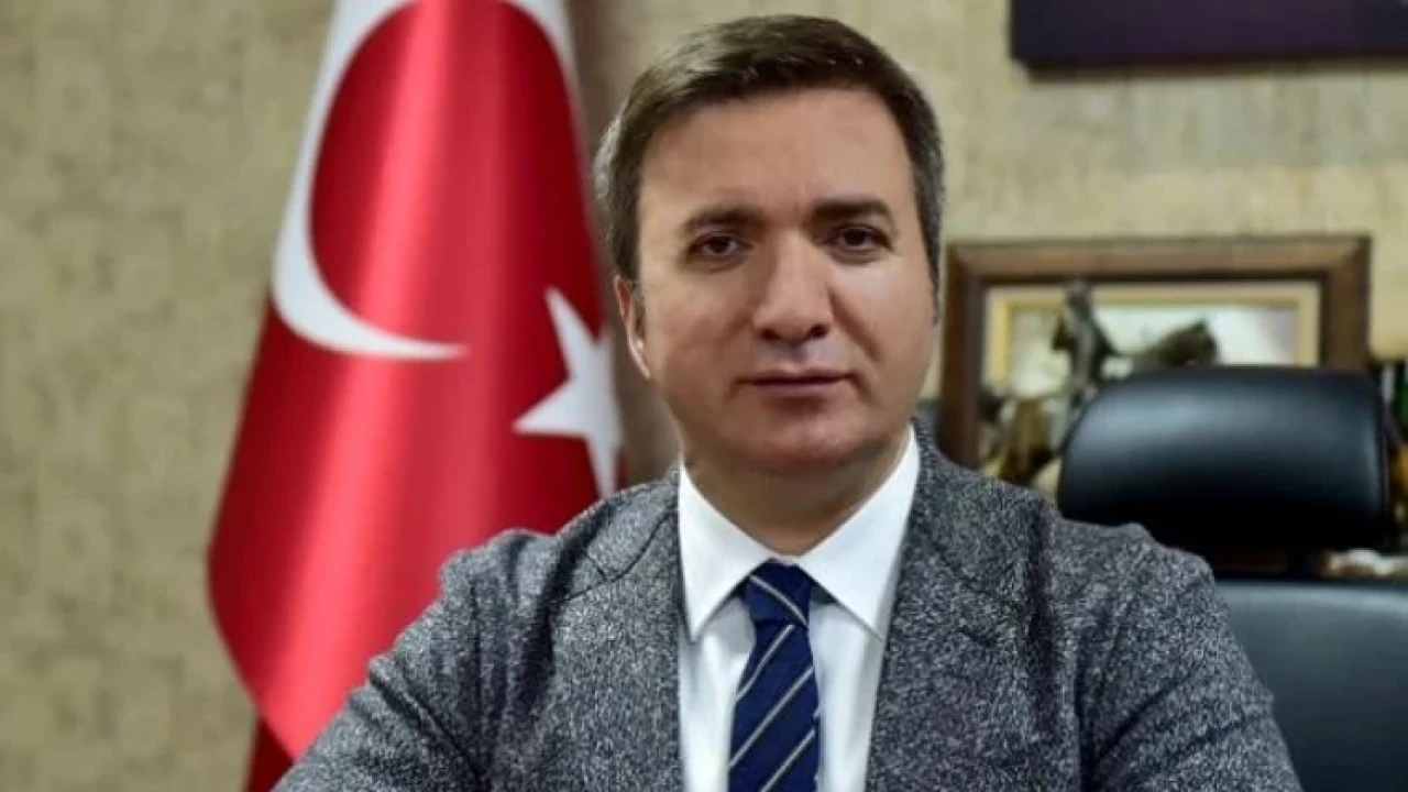 MEB Yonetmeliklerinde Hamza Aydogdu Egitimde Vali Istihdami