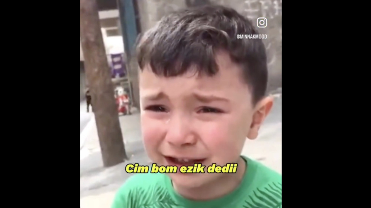 Flaş Gelişme: Futbolun Sınır Tanımayan Tutkusu Çocukluk Aşkı: Futbolun Büyüsü