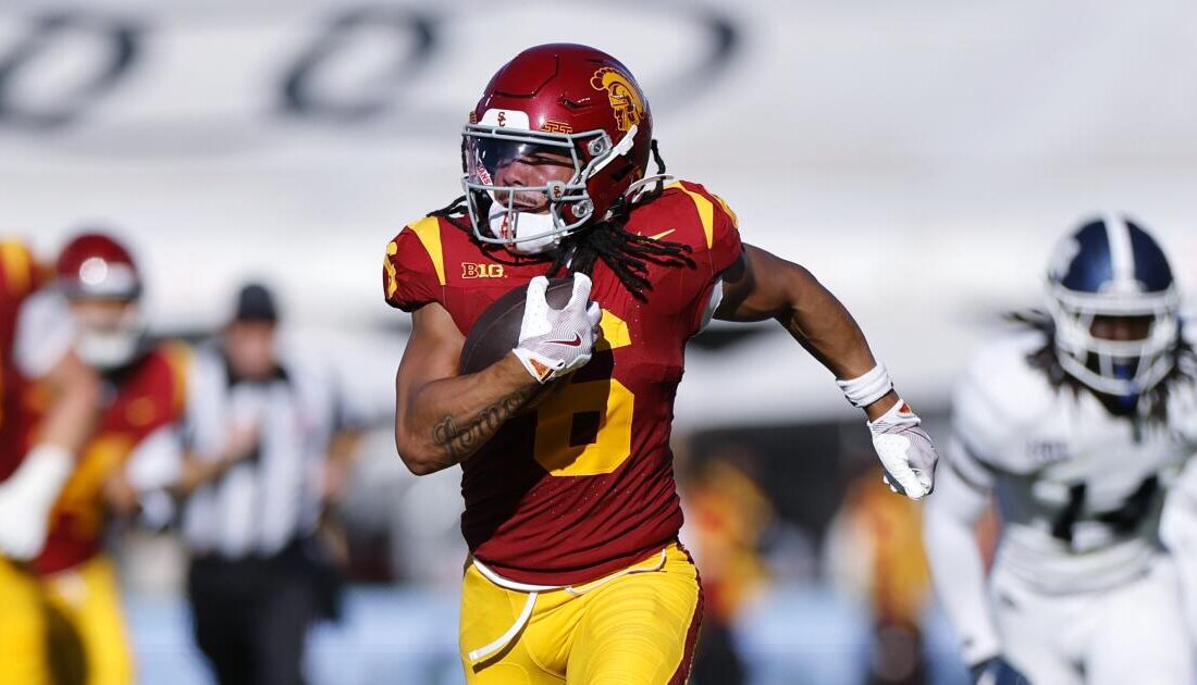 USC’nin Quarterback’i Jayden Maiava’nın Beklentileri: Illinois ile Karşılaşma Öncesi Jayden