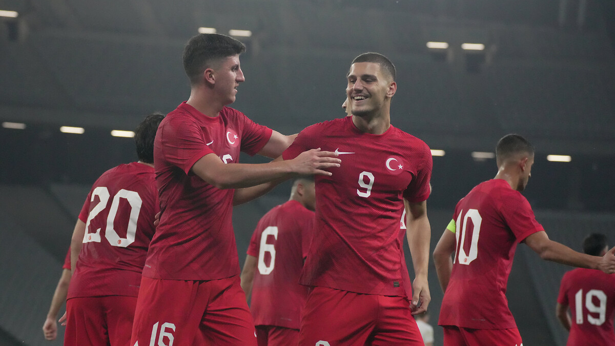 Umit Milli Takim Hirvatistan Macinda Ucretsiz Bilet Firsati Sunuyor