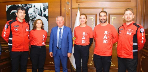 Denizli SAR Arama Kurtarma Ekibi, Honaz’da Ziyaretler Gerçekleştirdi Gönüllülük ve