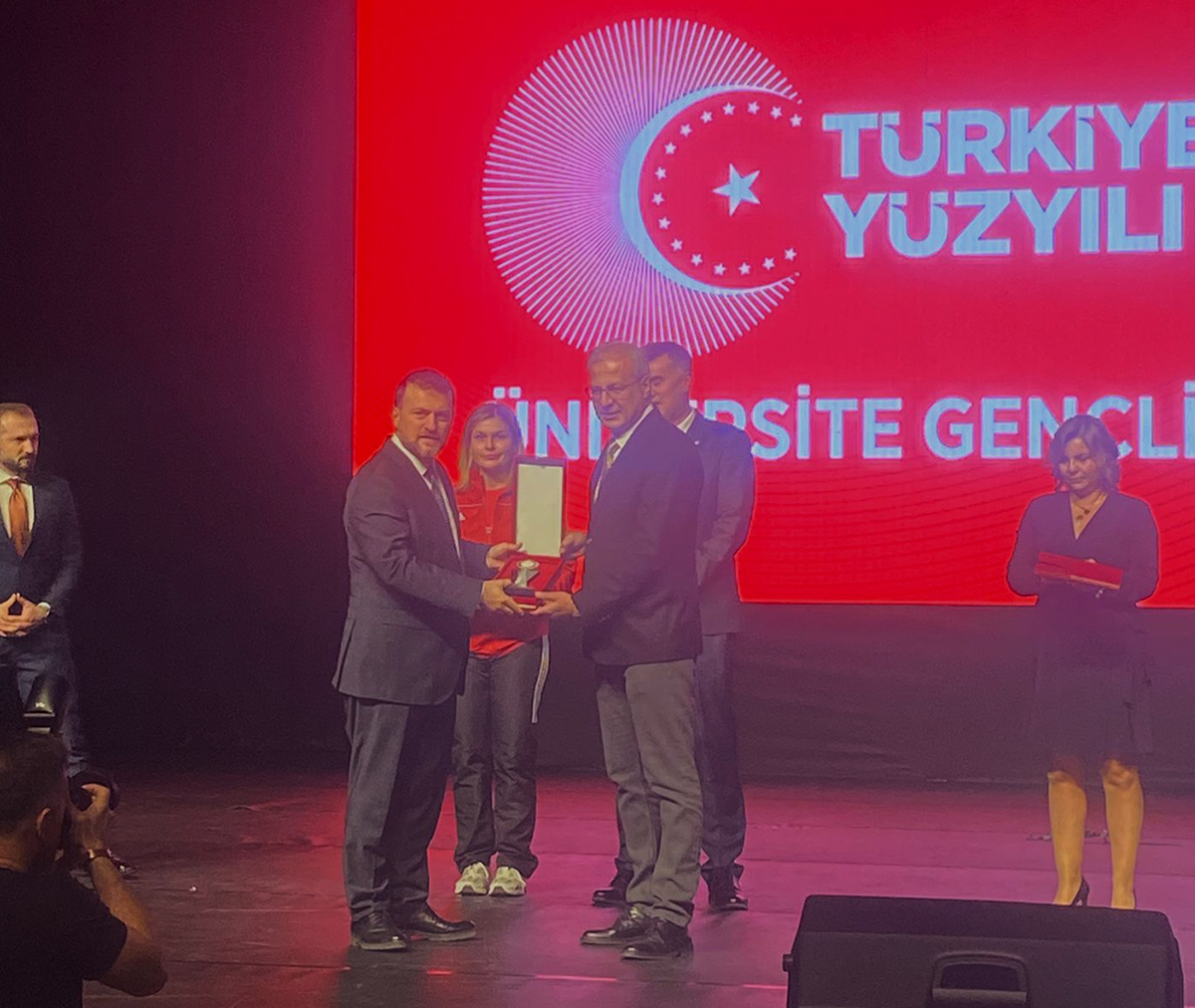 MAKÜ Ödül Töreni