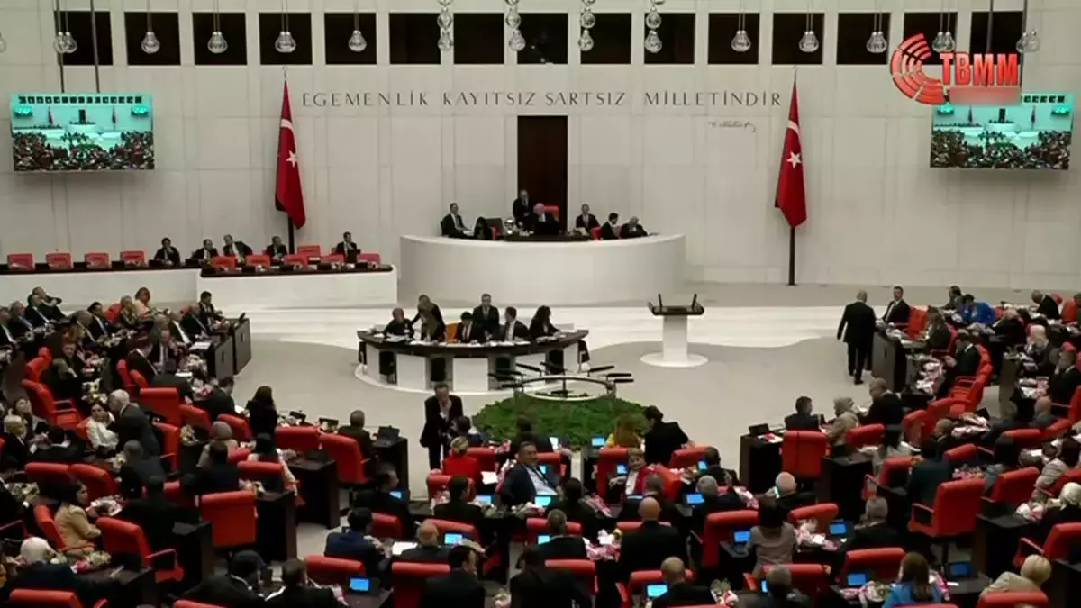 1760986843 Gundem Tezkereleri Son Dakika Gelismeleri ve Tepkiler Aciklaniyor