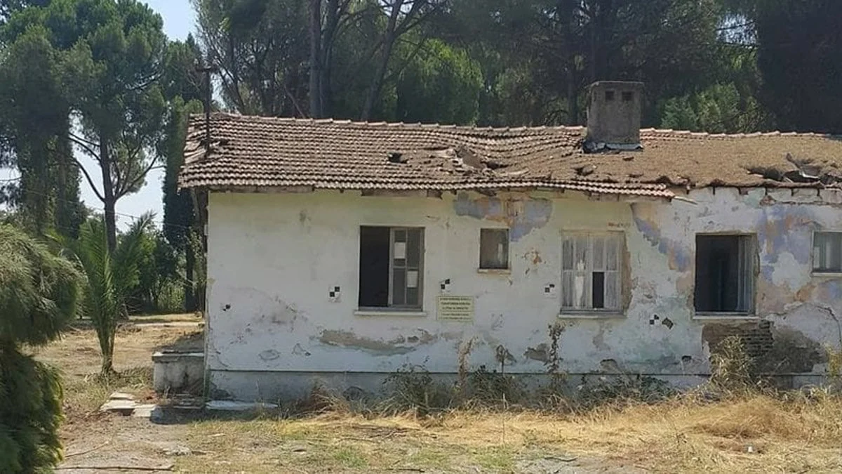 Tarihi Okulun Geleceği Tehlikede: Veli Toplantısında Neler Olacak? Okulun Durumu
