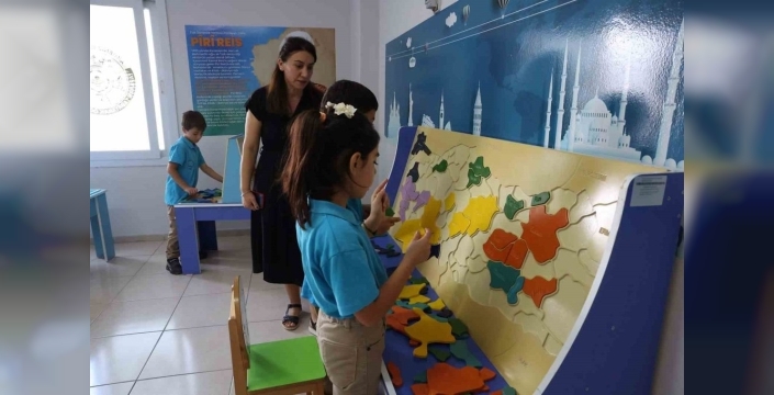 850 Öğrenci Burs İmkanlarıyla Sınavda Başarıyı Keşfediyor! Akdeniz Belediyesinin Öğrenme Merkezi, Bilim Tutkusunu Alevlendiriyor Geleceğin Bilim İnsanları