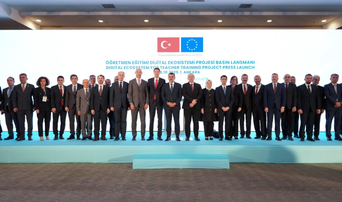 Bakan Tekin, "Öğretmen Eğitimi Dijital Ekosistemi" Projesi’ni Tanıttı Eğitimde İnsan