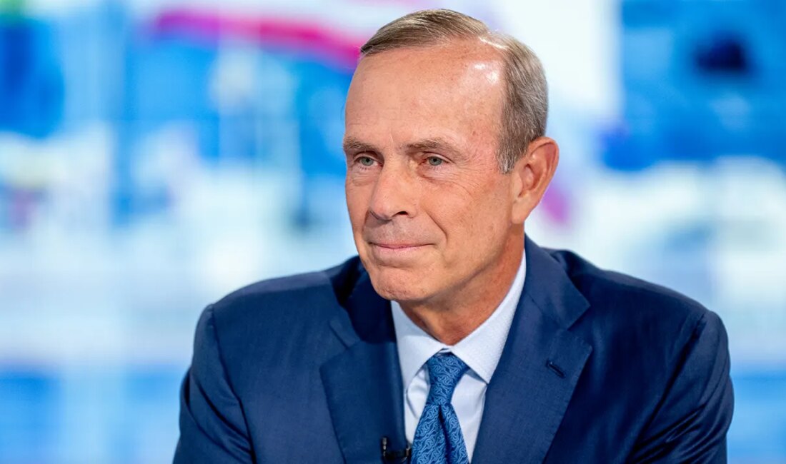 Chevron CEO’su Mike Wirth, Trump Dönemi Enerji Politikalarını Destekliyor Chevron CEO Mike Wirth: Enerji Güvenliği ve Ekonomik Rekabetçilik Arasındaki