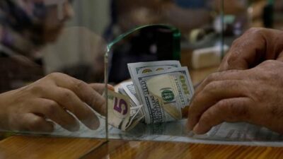 Dolar ve Euro’da Dikkat Çeken Yatay Seyir Dolar ve Euro’nun