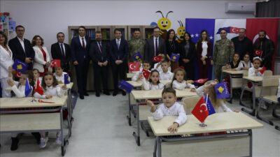 Türk Askerinin Desteklediği Eğitim Araçları ile Öğrencilerin Geleceği Şekilleniyor Eğitimde