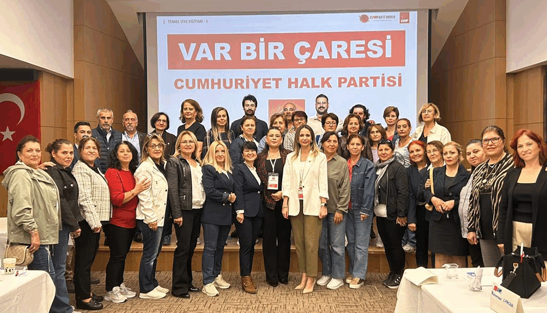 CHP Denizli İl Başkanlığı’nın Parti Okulu Eğitimi Başladı Kadın Kolları