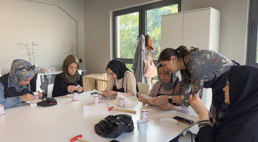 Kintsugi Atölyesi ile Gelen Yeniden Doğuş: KARINCA El Emeği Eğitim
