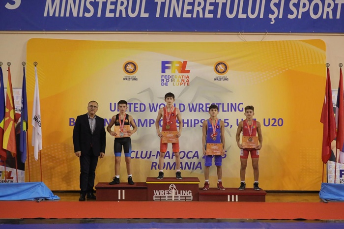 Adanalı Güreşçi Enes Sarı, U15 Balkan Şampiyonası’nda Üçüncü Oldu Balkan