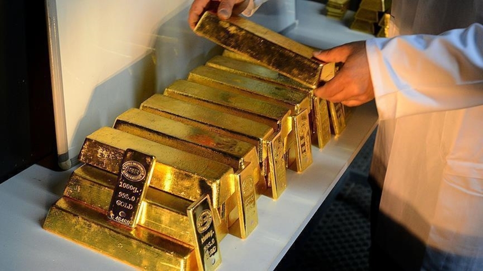 Altın Fiyatları Tarihi Zirveyi Aştı: Ons Başına 4,000 Dolar Altın