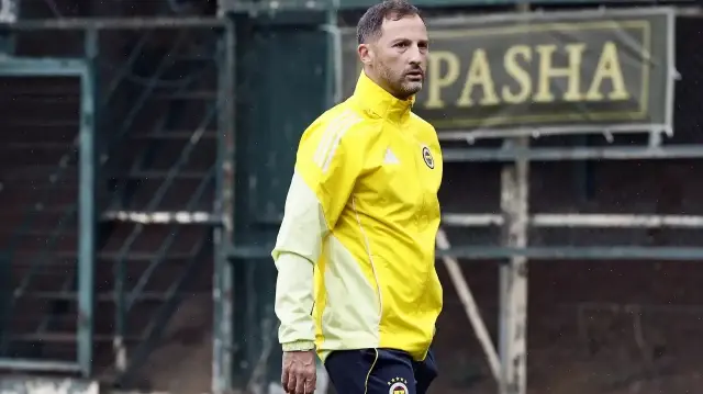Fenerbahçe’de Kadro Dışı İddiası: Tedesco’nun Tercihleri Fenerbahçe’de teknik direktör Domenico