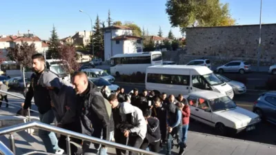 kripto Yatırım Sahtekarlığında Büyük Çöküş: 39 Gözaltı Nevşehir’de kripto Dolandırıcılığı