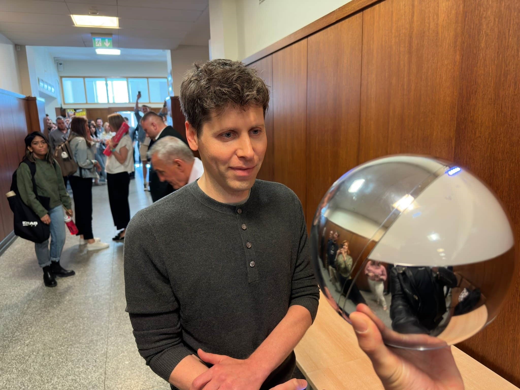 Flaş Gelişme: Sam Altman'ın World Projesi Bitcoin ve Altcoinleri Etkiliyor Flas Gelisme Sam Altmanin World Projesi Bitcoin ve Altcoinleri Etkiliyor