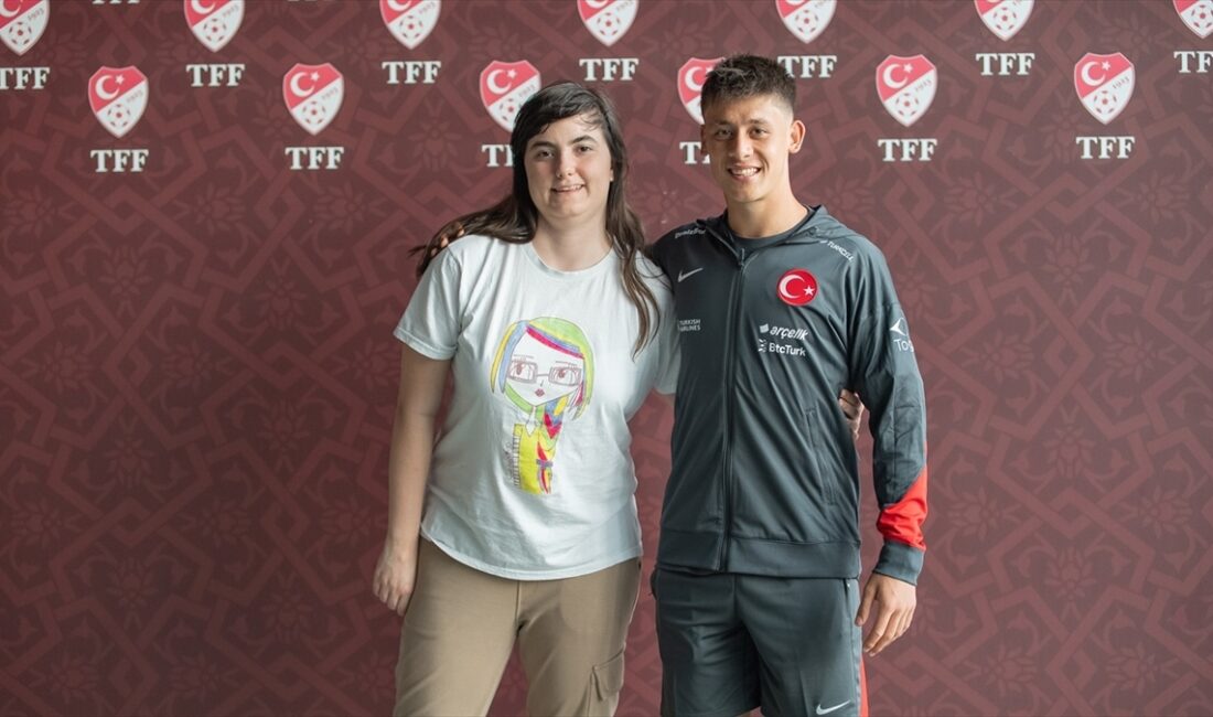 A Milli Futbol Takımı Oyuncularından Otizmli Çocuklara Destek Türkiye Futbol