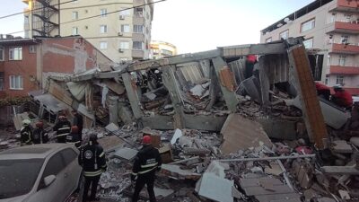 Gebze’de 7 Katlı Bina Çöktü: Arama Kurtarma Çalışmaları Devam Ediyor