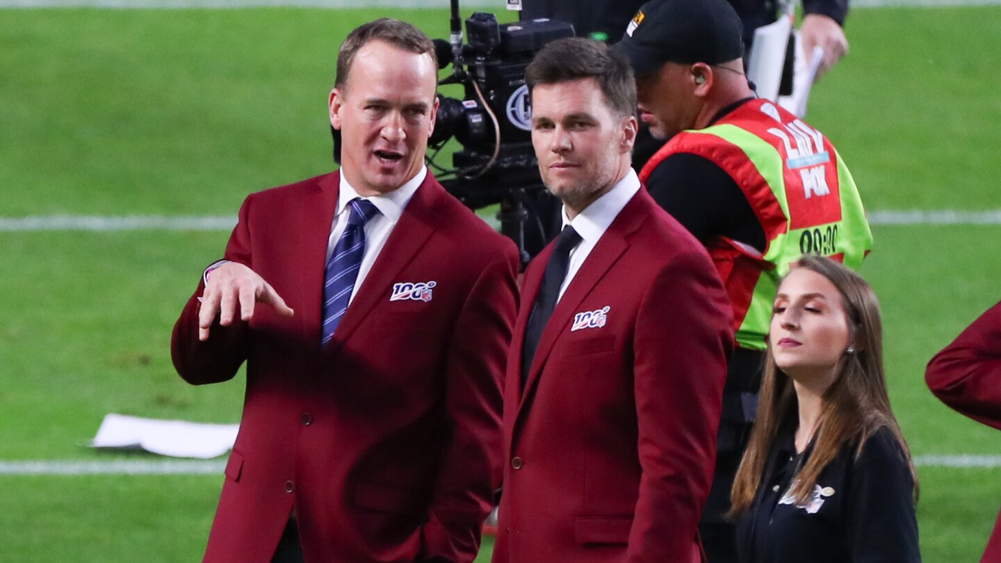 Global Flas Tom Brady ve Peyton Manningin One Cikan WR.com2Fbrightspot2Fb72F6