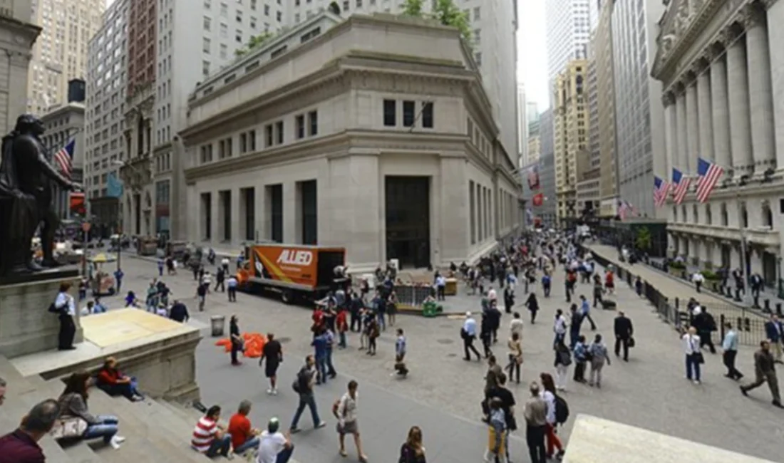 Haftalık ADP Verileri: Yatırımcılar İçin Kredi ve Borsa İpuçları! ABD İş Gücü Piyasasında Önemli Yenilik: ADP Haftalık İstihdam Verilerini