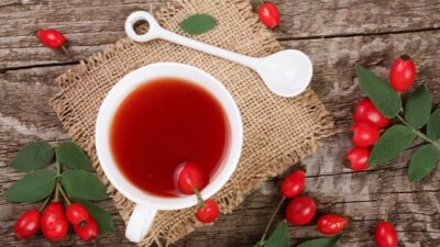 Kuşburnu Çayı ile Kış Aylarında Sağlığınızı Koruyun Kış mevsiminde soğuk