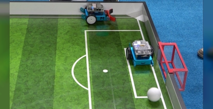 Kütahya’da Ulusal Robot Yarışması Coşkuyla Gerçekleşti 400 Öğrenci Heyecanla Yarıştı