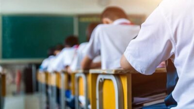 12 Yıllık Zorunlu Eğitim Kısalacak mı? Cumhurbaşkanlığı’nda Önemli Toplantı MEB,